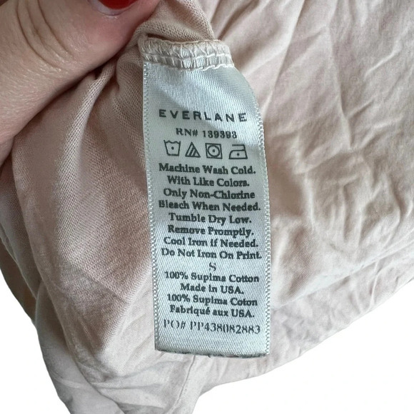 Everlane • Pink Supima Cotton Tee - Picture 4 of 5